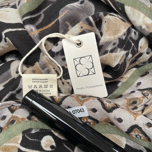 Softest Draped NWT Scarf Grey Black Floral Brown & Cream - Picture 5 of 8